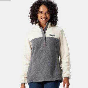 Patagonia Women's Lightweight Synchilla Snap-T Fleece/ Pullover Size M